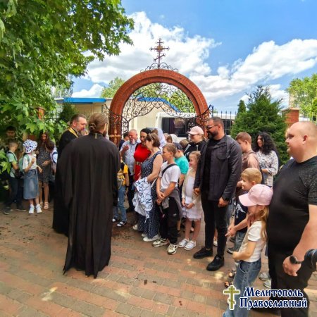 В Мелитопольском благочинии состоялась поездка детей и преподавателей воскресных школ города в дельфинарий