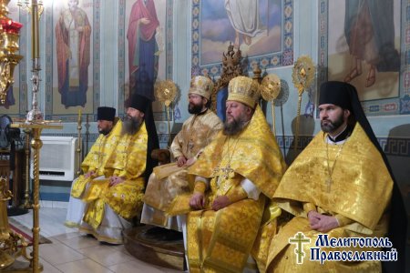 Епископ Петр совершил Божественную литургию в праздник Рождества Иоанна Предтечи