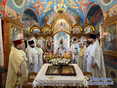 30 октября в соборе св. блгв. князя Александра Невского состоялось соборное поминальное Богослужение