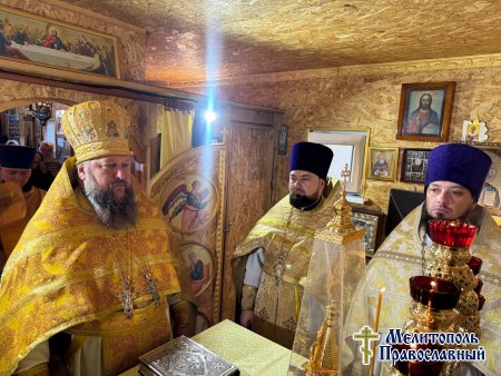 В храме святого апостола и евангелиста Луки состоялось торжественное соборное Богослужение