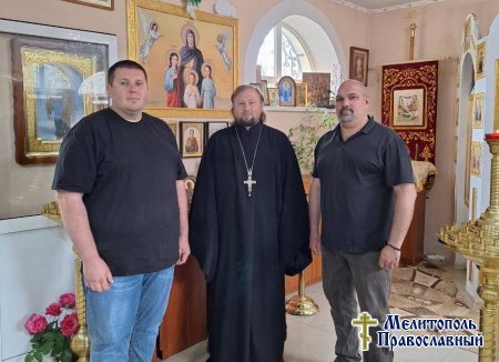Протоиерей Михаил Пеций встретился с замначальника отдела Минобразования Запорожской области