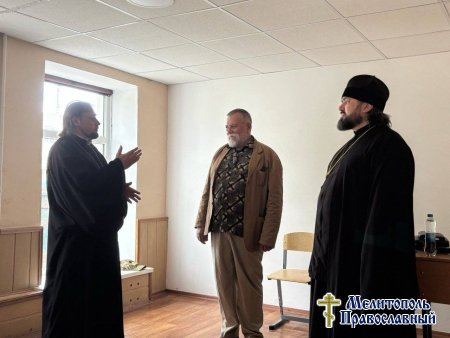 Представители Издательского совета РПЦ побывали в учебных заведениях Мелитополя и Бердянска