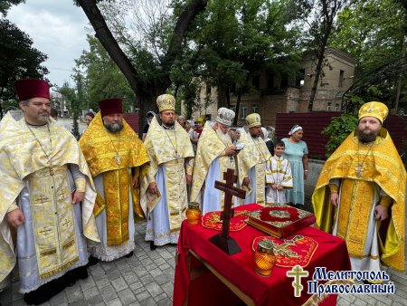 Праздничное богослужение в честь святителя Луки прошло в часовне мелитопольской больницы
